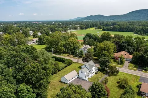 159 Park St, Easthampton, MA 01027 photo 7