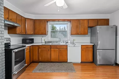 159 Park St, Easthampton, MA 01027 photo 15