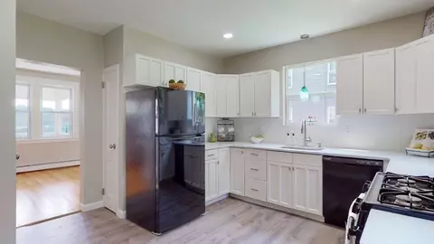 17 Boardman St, Worcester, MA 01606 photo 8