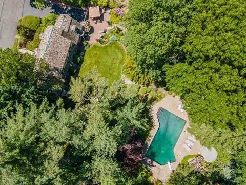 34 Bancroft Rd, Wellesley, MA 02481 photo 24