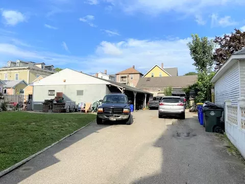 49 Winter St, Fall River, MA 02720 photo 2