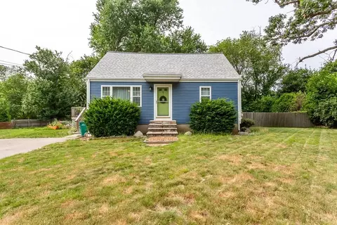 24 Hayes Ave, Attleboro, MA 02703
