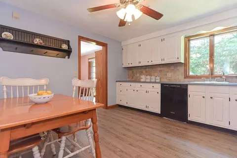 11 Thomas St, Ashland, MA 01721 photo 13