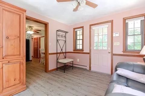 11 Thomas St, Ashland, MA 01721 photo 23