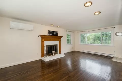 133 Thatcher Rd, Gloucester, MA 01930 photo 9