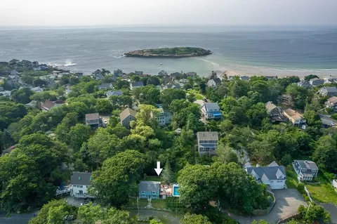 133 Thatcher Rd, Gloucester, MA 01930 photo 3
