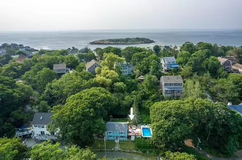 133 Thatcher Rd, Gloucester, MA 01930 photo 2