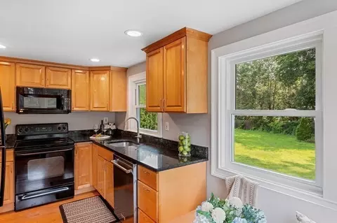 91 Bruce Rd, Walpole, MA 02081 photo 12
