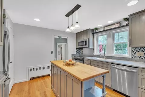55 Bridle Path Rd, Springfield, MA 01118 photo 13