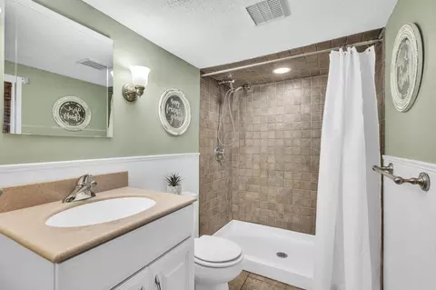 55 Bridle Path Rd, Springfield, MA 01118 photo 10
