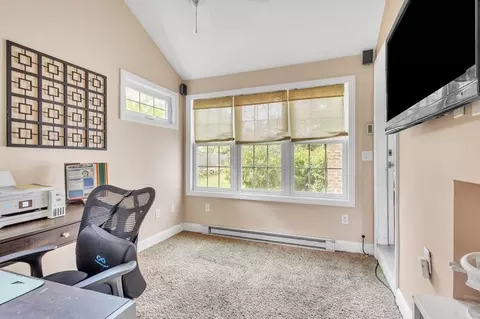 55 Bridle Path Rd, Springfield, MA 01118 photo 22