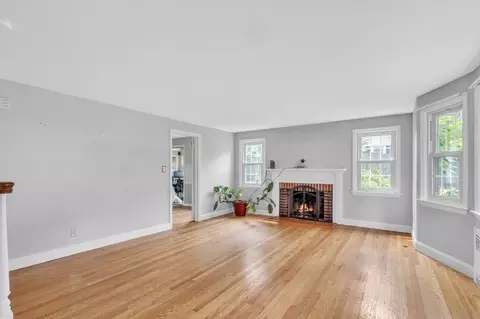 55 Bridle Path Rd, Springfield, MA 01118 photo 8