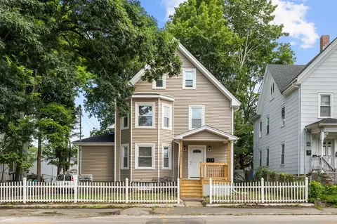 510 Crescent St, Brockton, MA 02302