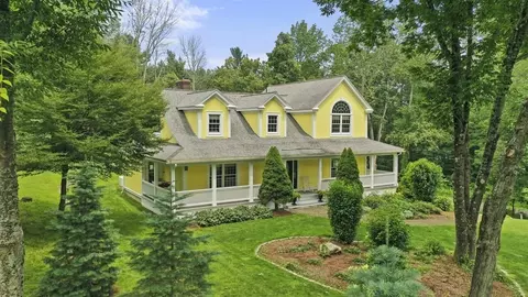 23 Thompson Pond Rd, Spencer, MA 01562