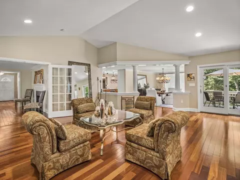 671 Charles River St, Needham, MA 02492 photo 12