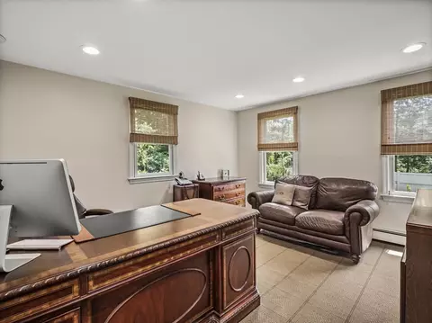671 Charles River St, Needham, MA 02492 photo 18
