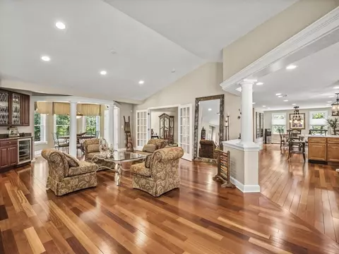 671 Charles River St, Needham, MA 02492 photo 17