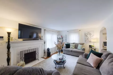 2 Maxdale Rd, Worcester, MA 01602 photo 7