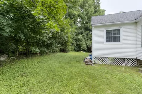 2 Maxdale Rd, Worcester, MA 01602 photo 41