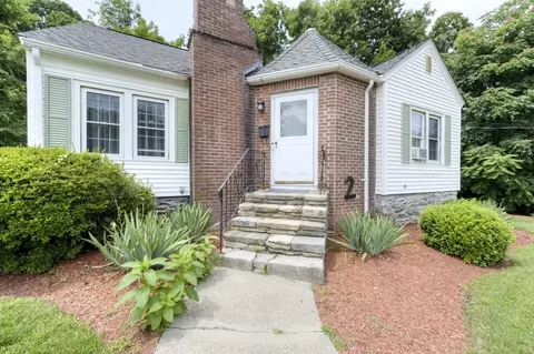 2 Maxdale Rd, Worcester, MA 01602 photo 3