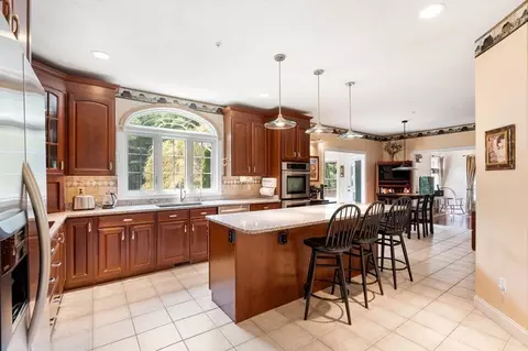 137 Plain St, Norton, MA 02766 photo 10