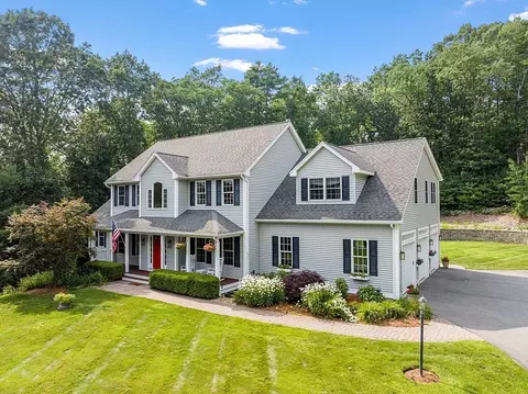 124 Carlisle Rd, Westford, MA 01886