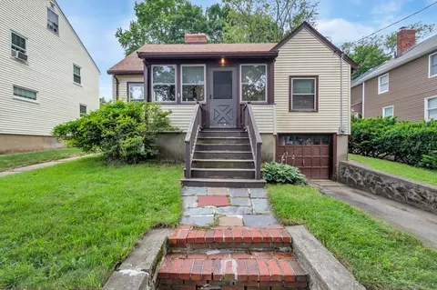 6 Eustis St, Arlington, MA 02476 photo 2