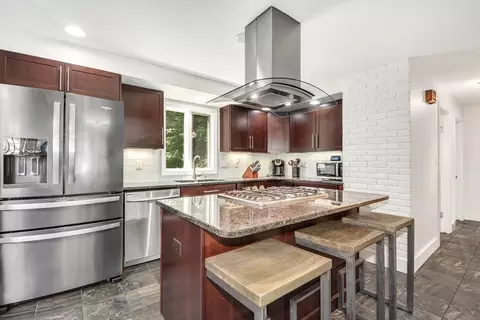 27 Walter St, Worcester, MA 01609 photo 12