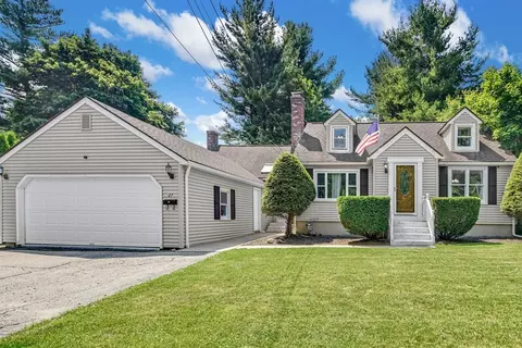 27 Walter St, Worcester, MA 01609