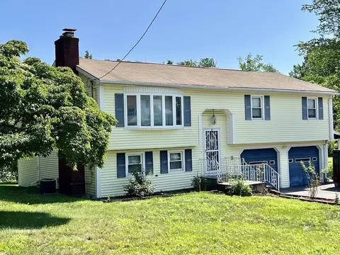 68 Derry Rd, Methuen, MA 01844