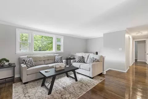 14 Conifer Dr, Walpole, MA 02081 photo 7