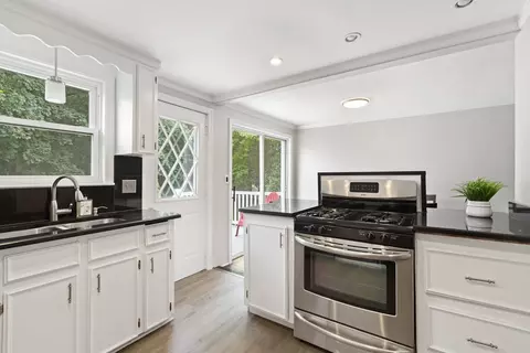 14 Conifer Dr, Walpole, MA 02081 photo 14