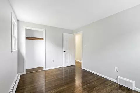 14 Conifer Dr, Walpole, MA 02081 photo 20