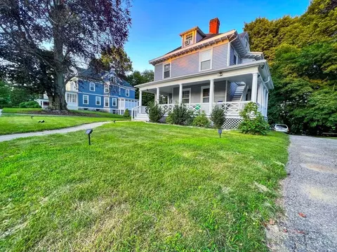 20 Beeching St, Worcester, MA 01602 photo 4