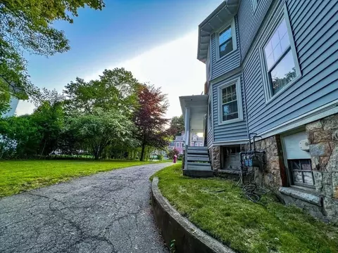 20 Beeching St, Worcester, MA 01602 photo 7