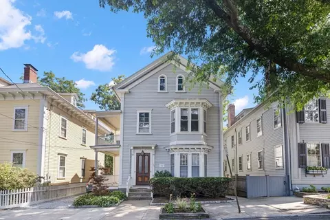 135 Williams St #2, Providence, RI 02906