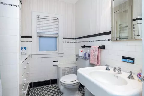 63 Park Edge Ave, Springfield, MA 01108 photo 28