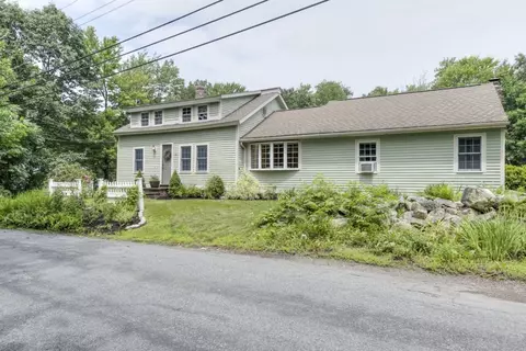 28 Gulf St, Shrewsbury, MA 01545