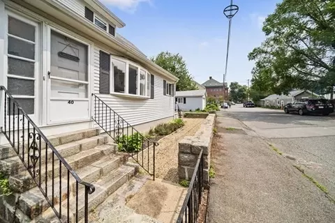40 Madison Ave, Gloucester, MA 01930 photo 3