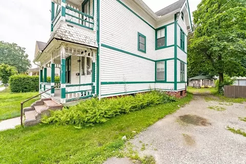 102 Thompson St, Springfield, MA 01109 photo 23