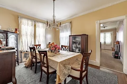 102 Thompson St, Springfield, MA 01109 photo 10