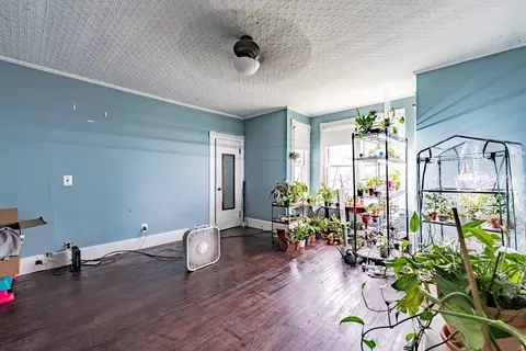 102 Thompson St, Springfield, MA 01109 photo 16