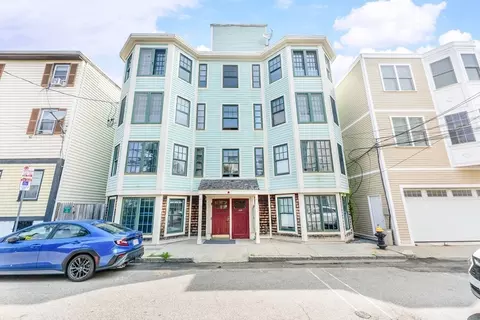 40 Baxter St #3, Boston, MA 02127
