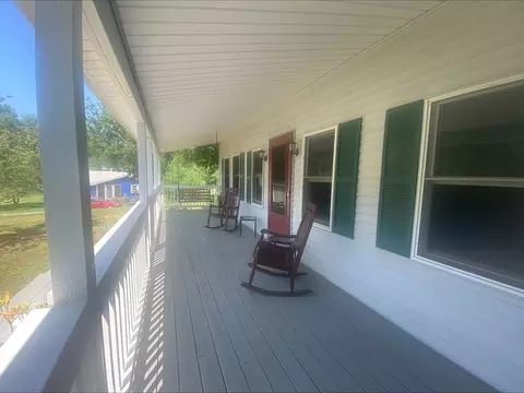 140 Glen Ave, Upton, MA 01568 photo 3