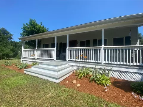 140 Glen Ave, Upton, MA 01568 photo 2