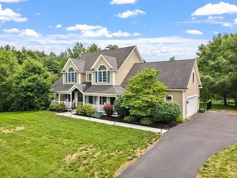 1 Oakes Lndg, Shirley, MA 01464