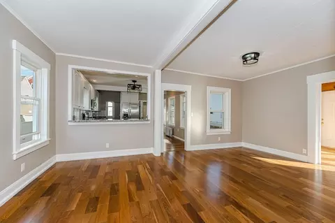 67 3rd Ave, Lowell, MA 01854 photo 7