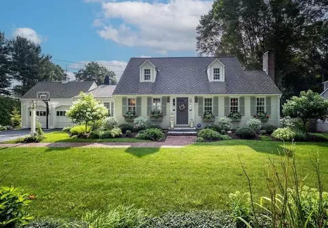 237 Highland Rd, Andover, MA 01810