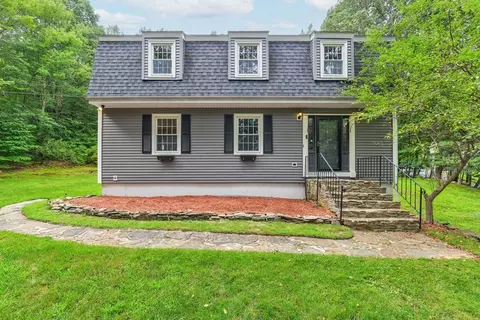 200 W Sutton Rd, Sutton, MA 01590 photo 1