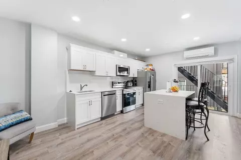 51 Jeffries St #2, Boston, MA 02128